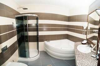 Отель Harvest Винница Люкс-4